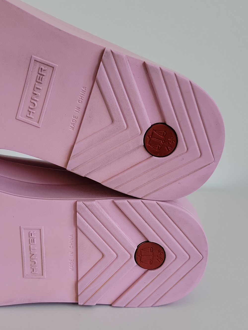 Hunter Azalea Pink Original Play Slip-On Clog - Picture 11 of 12